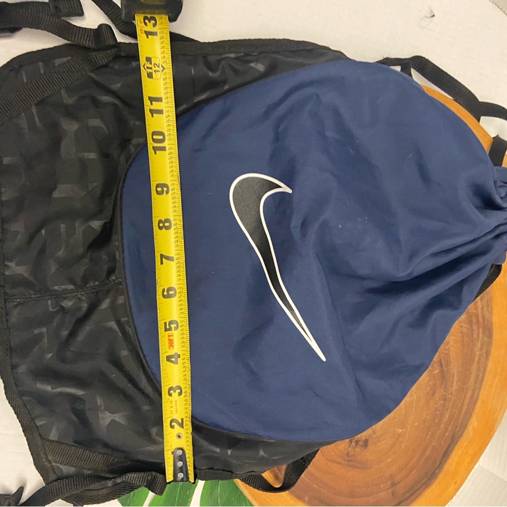 Nike Drawstring Backpack - Picture 2 of 6